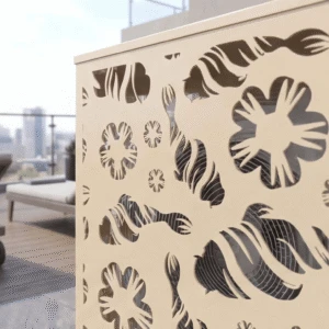 Cache climatiseur extérieur, fixation murale au motif Koï Sakura, finition ivoire.